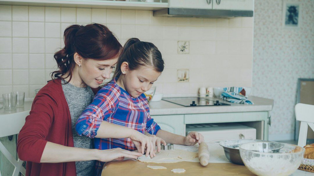childhood baking cookies